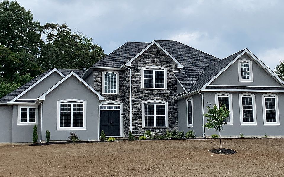 1st image of 217 Sonny Dr