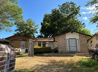 10910 Bending Dr, San Antonio, TX 78224
