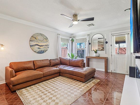 3rd image of 13508 Sierra Wind Ln