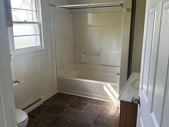 2nd image of 4755 N Kinser Pike