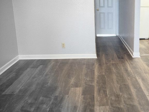 4th image of 3708 Garden Oaks Dr #A1835d77a