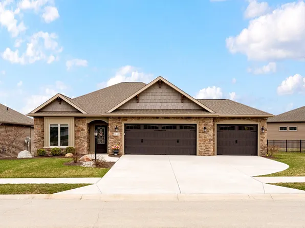 1245 Bunting Dr, Fort Wayne, IN 46825