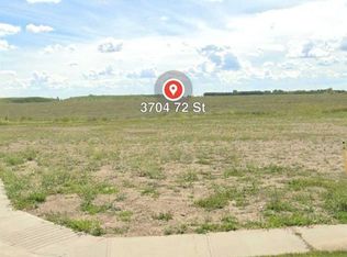 3704 72nd St, Camrose, AB T4V3V2