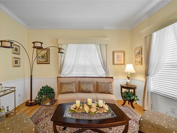 5th image of 8026 Hampton Lake Dr