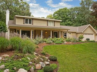 3 Mill Rd, Hopkins, MN 55305