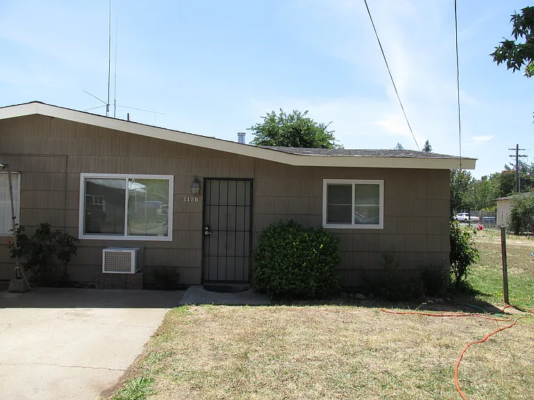 113 & B Mormon St #A — Photo 1