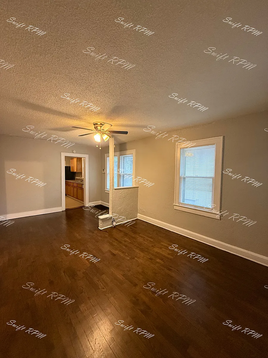 Building Photo - 6710 Agnes Ave