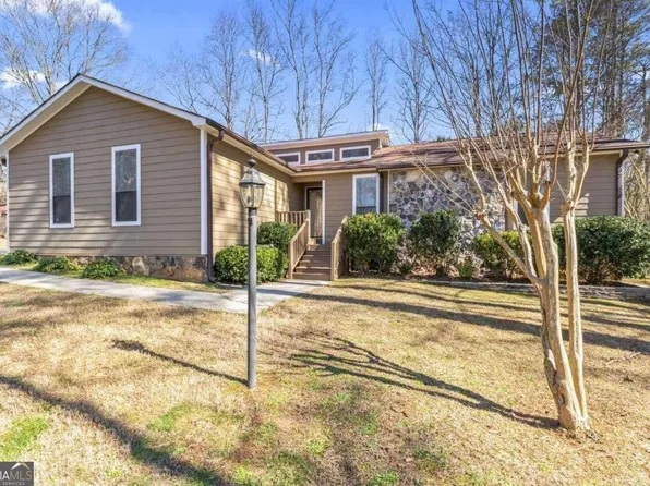 8354 Pima Ct, Jonesboro, GA 30236
