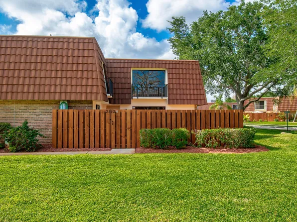 3112 Spanish Wells Drive #14-a, Delray Beach, FL 33445
