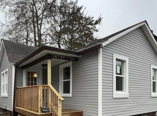 1023 Albert St, Racine, WI 53404