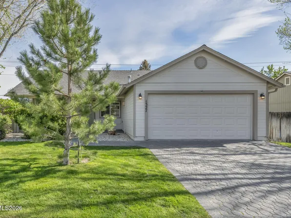 1327 E Marion Russell Dr, Gardnerville, NV 89410