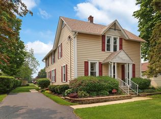 59 E Grand Ave, Lake Villa, IL 60046