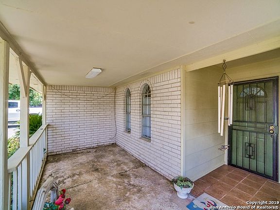 5th image of 114 Proctor Blvd