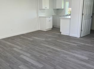 1570 1/2 S 2nd Rd, Lebanon, OR 97355