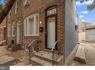 1826 S Camac St, Philadelphia, PA 19148