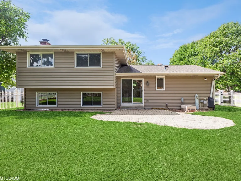 98 Quail Hollow Ct — Photo 16