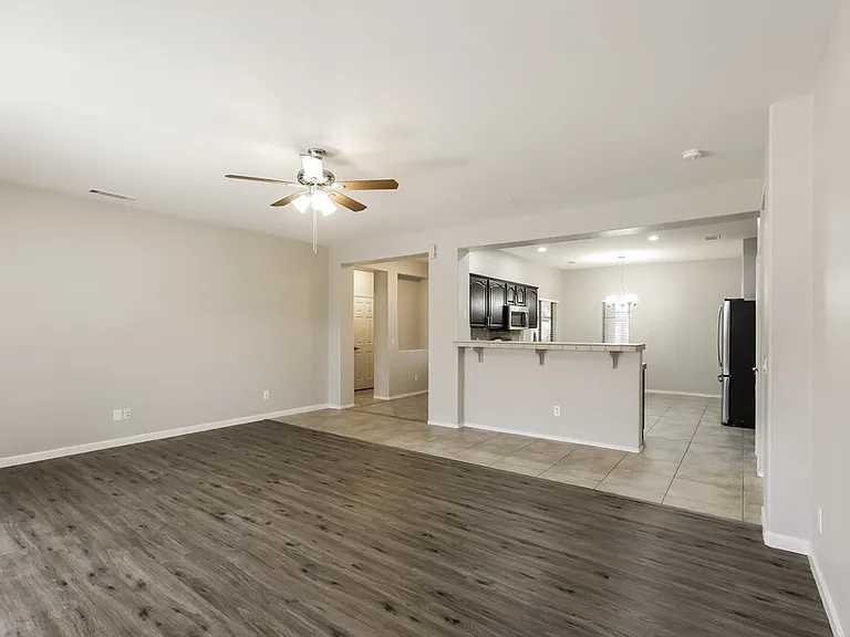 5111 W Grenadine Rd — Photo 3