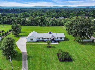 305 Waters Rd, Taylors, SC 29687