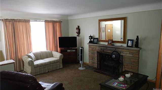 2nd image of 21750 Fairlane Ct