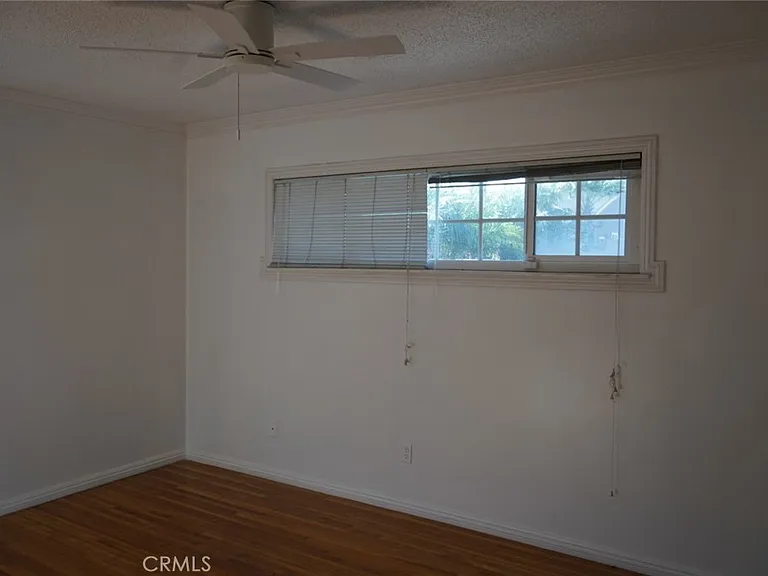 24419 Marine Ave — Photo 9