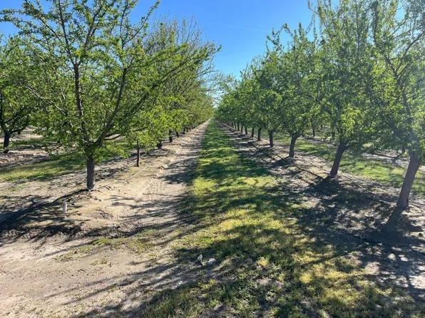 5836 S West Ave, Fresno, CA 93706