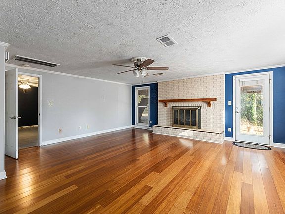 3rd image of 1116 28th Ave