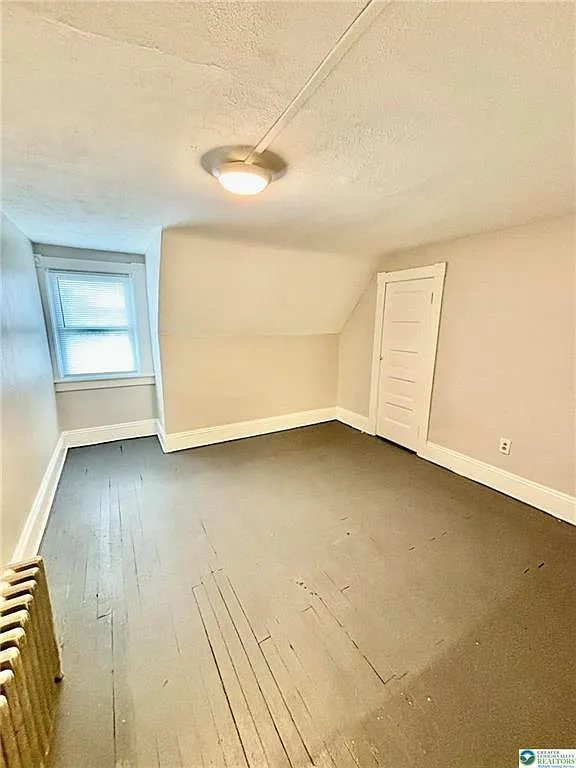 2 bed, 1.5 bath, 640 sqft, $1,600 — Photo 3