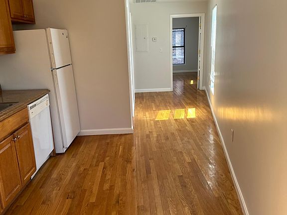 2nd image of 22 High St APT 11