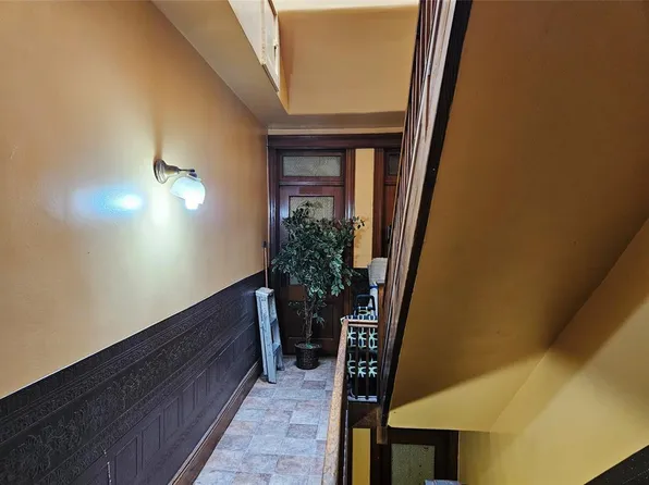 72-20 67th Street 6 image 3 of 4