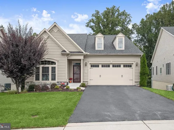 2551 Sophia Chase Dr, Marriottsville, MD 21104