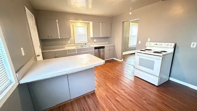 59 E Hudson St — Photo 6