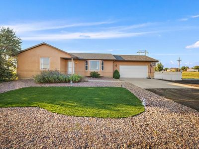 1327 W Camino Pablo Dr, Pueblo West, CO, 81007