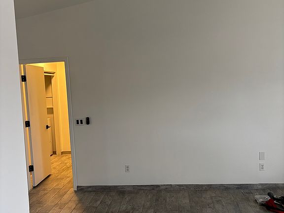 5th image of 2957 W Nutmeg Dr