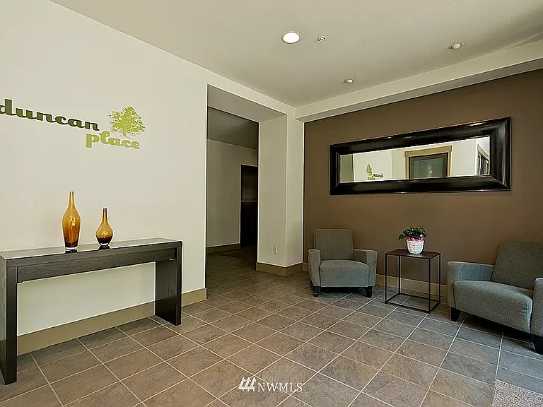 4547 8th Ave NE #405 — Photo 14