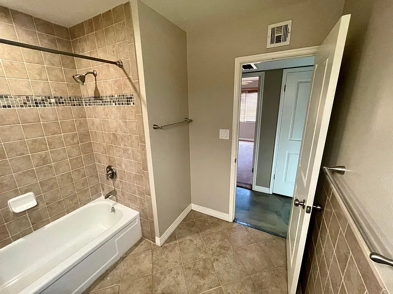 lots of space in this bathroom