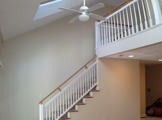 5 Brooksbie Rd, Bedford, MA 01730