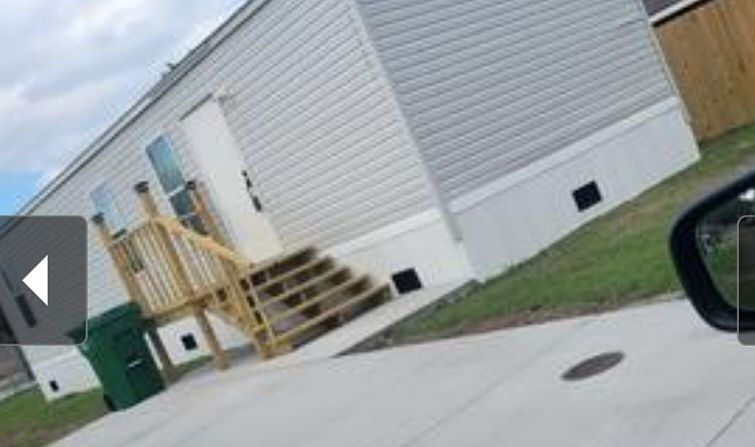 1st image of 821 E Hoover St