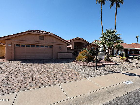 4th image of 21410 N 124TH Avenue