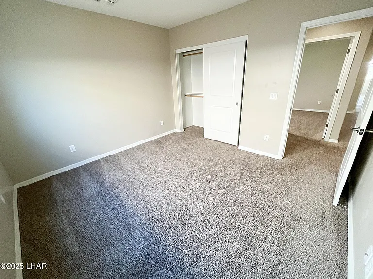 2831 Tonto Dr #B102 — Photo 8
