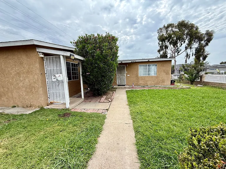 4901 Frink Ave — Photo 36