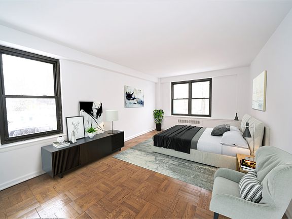 3rd image of 1700 York Ave APT 1C