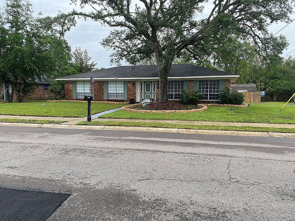 1st image of 2500 Palmer Dr