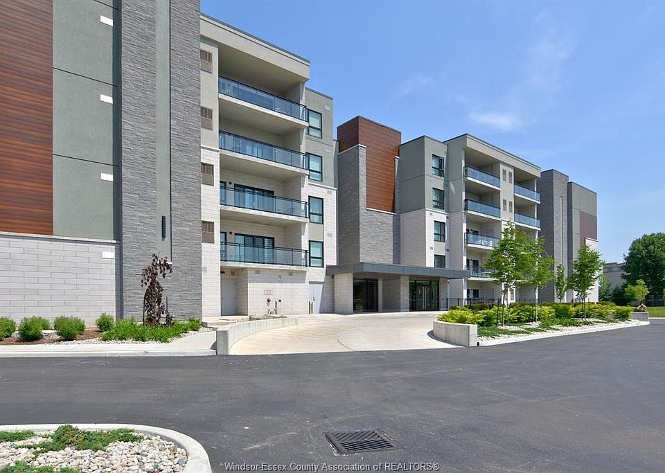 1st image of 250 Manning Rd #404