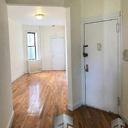 5th image of 42 Hicks St APT 3N