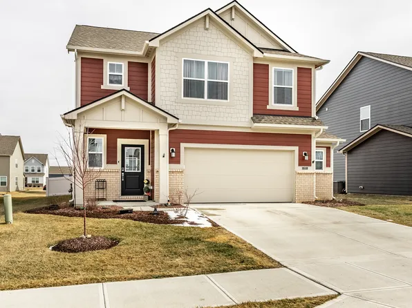 717 Oxford Ln, Danville, IN 46122