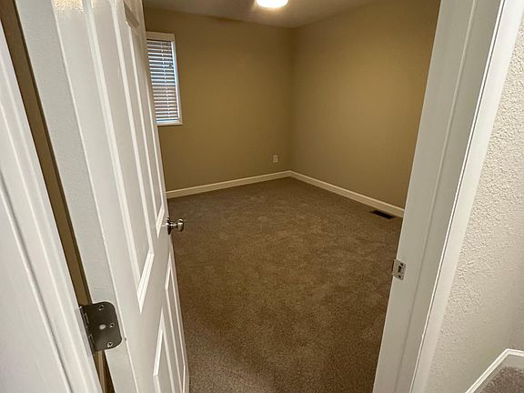 2nd image of 111 Canterbury Pl