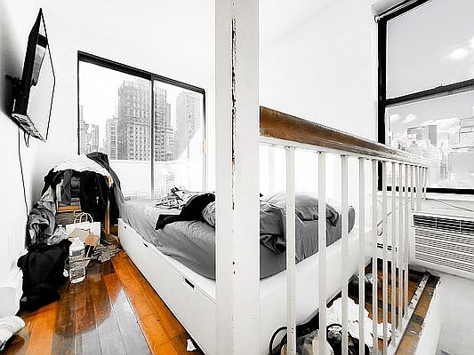 5th image of 115 Lexington Ave #6D