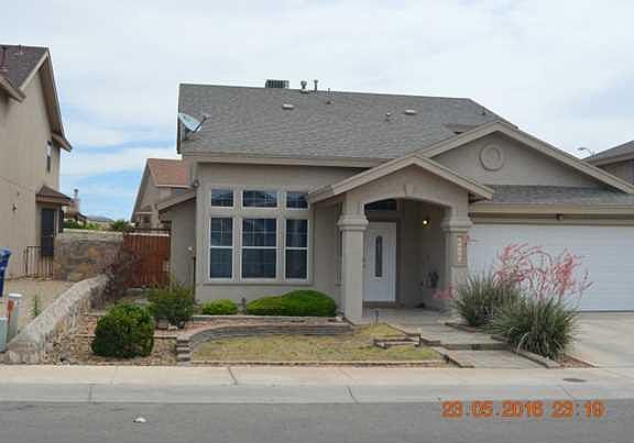 2nd image of 12537 Paseo Lindo Dr