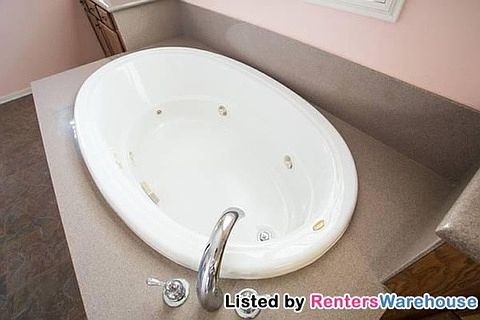 3rd image of 4128 W Saint Charles Ave