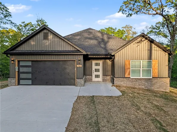 12 Aycock Ln, Bella Vista, AR 72715